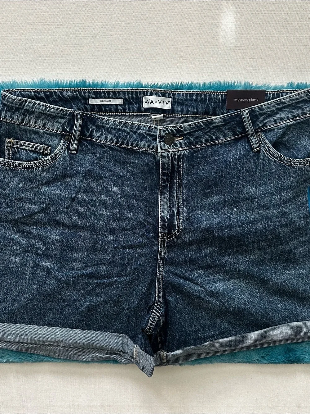 Ava & Viv Washed Blue Cuffed Denim Shorts Size 18